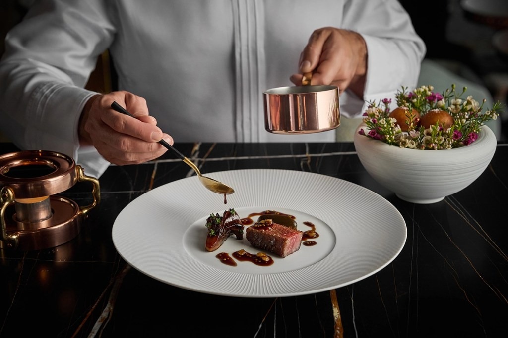 Two Michelin Stars: Row on 45