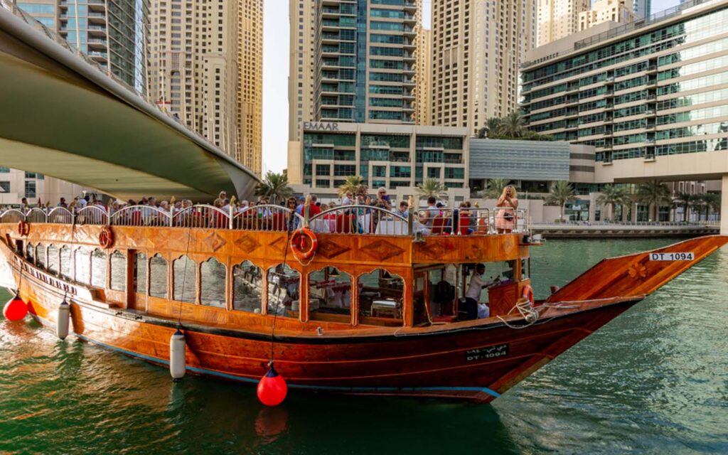 Dubai marina , what to do in dubai in three days?