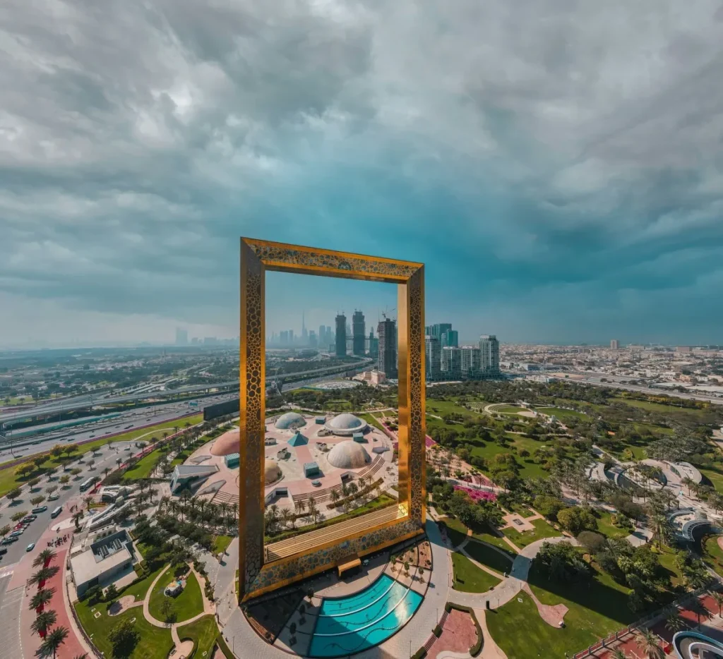 Dubai Frame - What to do in Dubai in Five days