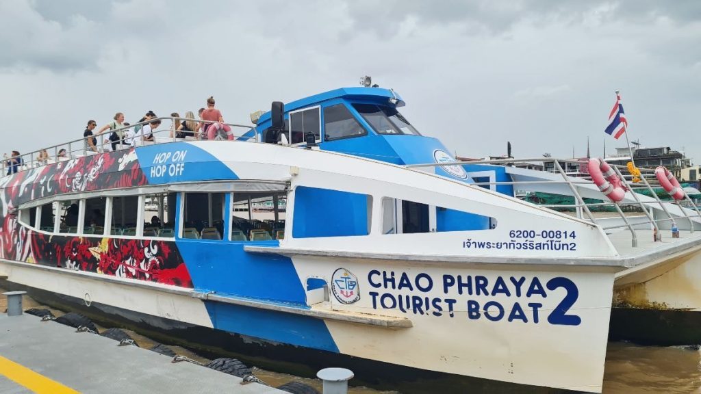 Chao-Phraya-River-Express-Boats, Getting Around Bangkok: The Ultimate 2025 Transportation Guide