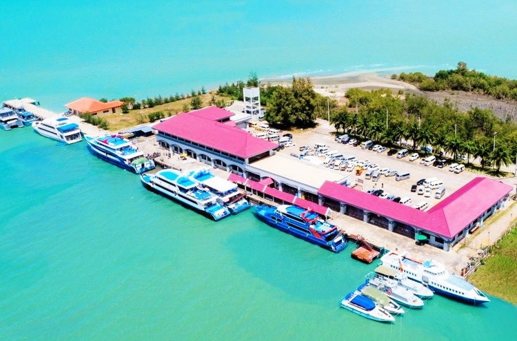 Rassada Pier