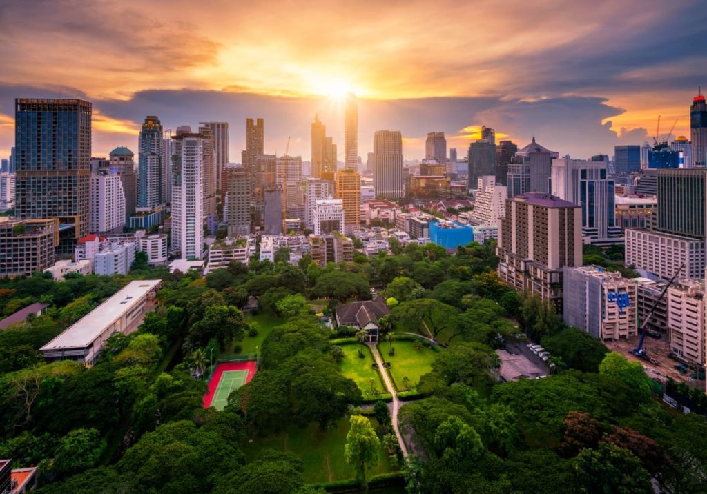 Sukhumvit, Bangkok with Kids: Where It’s Safe to Stay and Where to Avoid