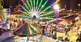 Talad Neon in Pratunam