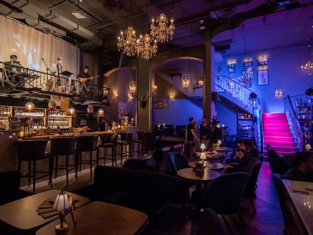 Tep Bar & Soi Nana (Not Sukhumvit!), Hidden Gems of Bangkok You’ve Never Heard Of (But Should Visit)

