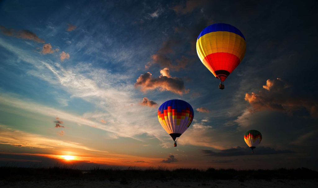 Top Places to Visit in Dubai This Summer, Hot-Air-Balloon
