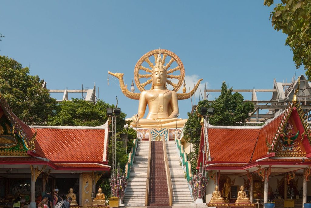 Big Buddha Hill (Wat Phra Yai)