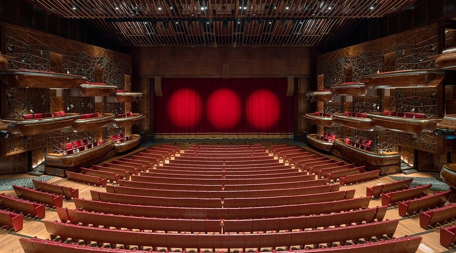Dubai Opera House - 29 Unmissable Experiences in Dubai You Need to Try!