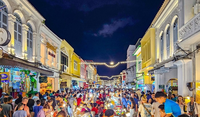 Rawai Night Market, best night markets to visit in Phuket