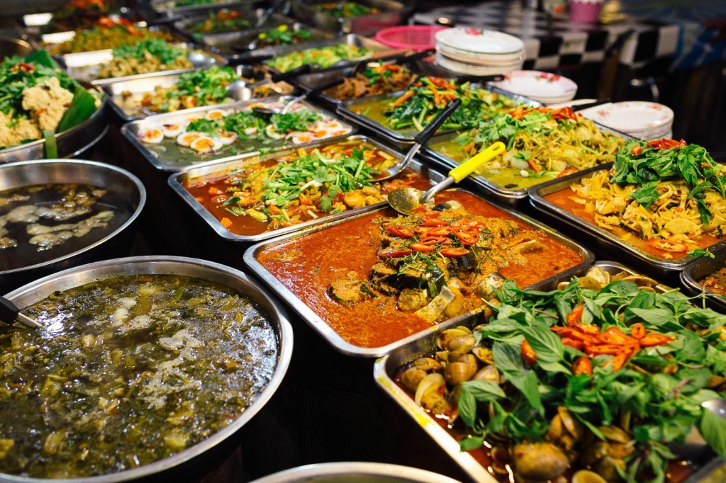 Chang Puak Gate Food Stalls