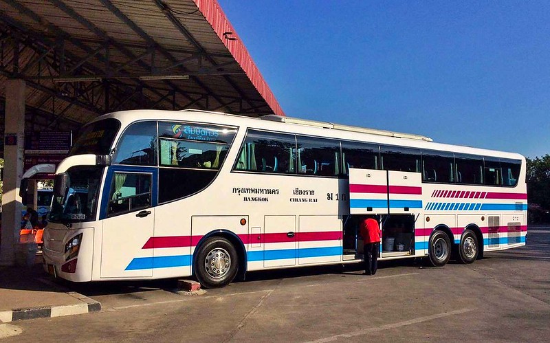 how to get to chiang mai from bangkok