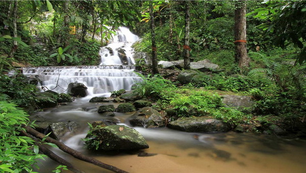 Hidden & Adventurous Waterfalls in Chiang Mai