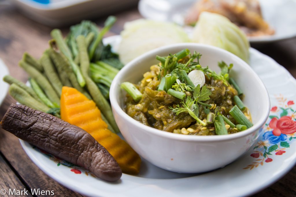 best northern thai foods in chiang mai