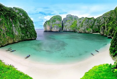 Best Snorkeling Spots in & Around Phuket