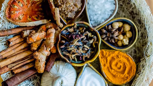 Chiang MaiHealing & Wellbeing the Traditional Way