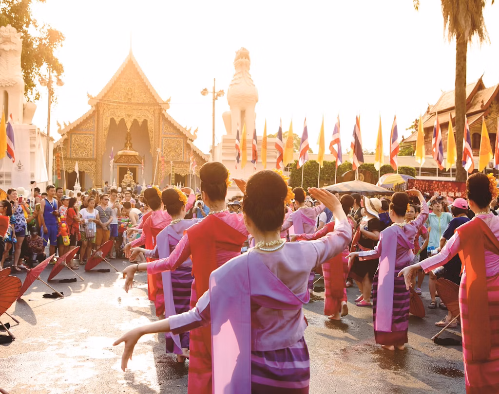 Living Traditions with Local Communities in chiang mai