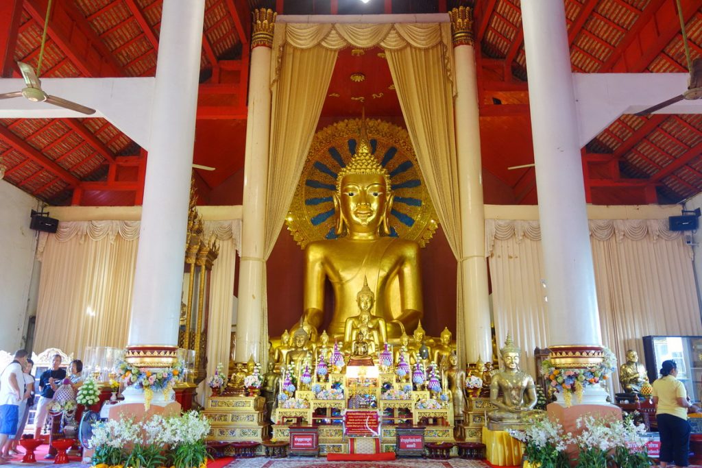 wat-phra-singh