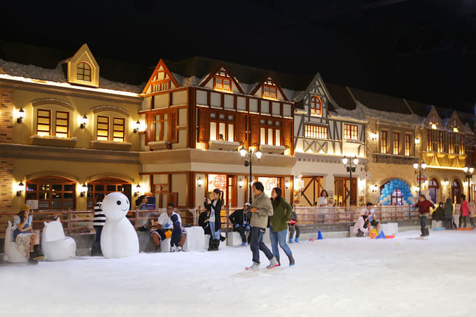 Snow Town - Dream World