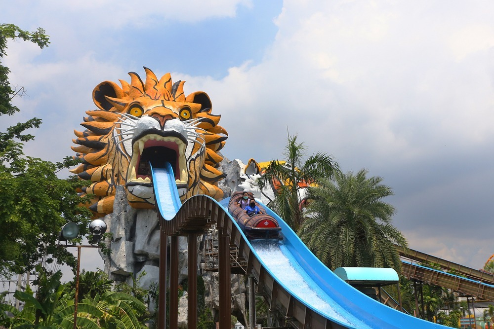 Adventure World  SIAM AMAZING PARK BANGKOK