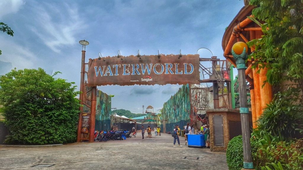 Waterworld Universal Studios Singapore