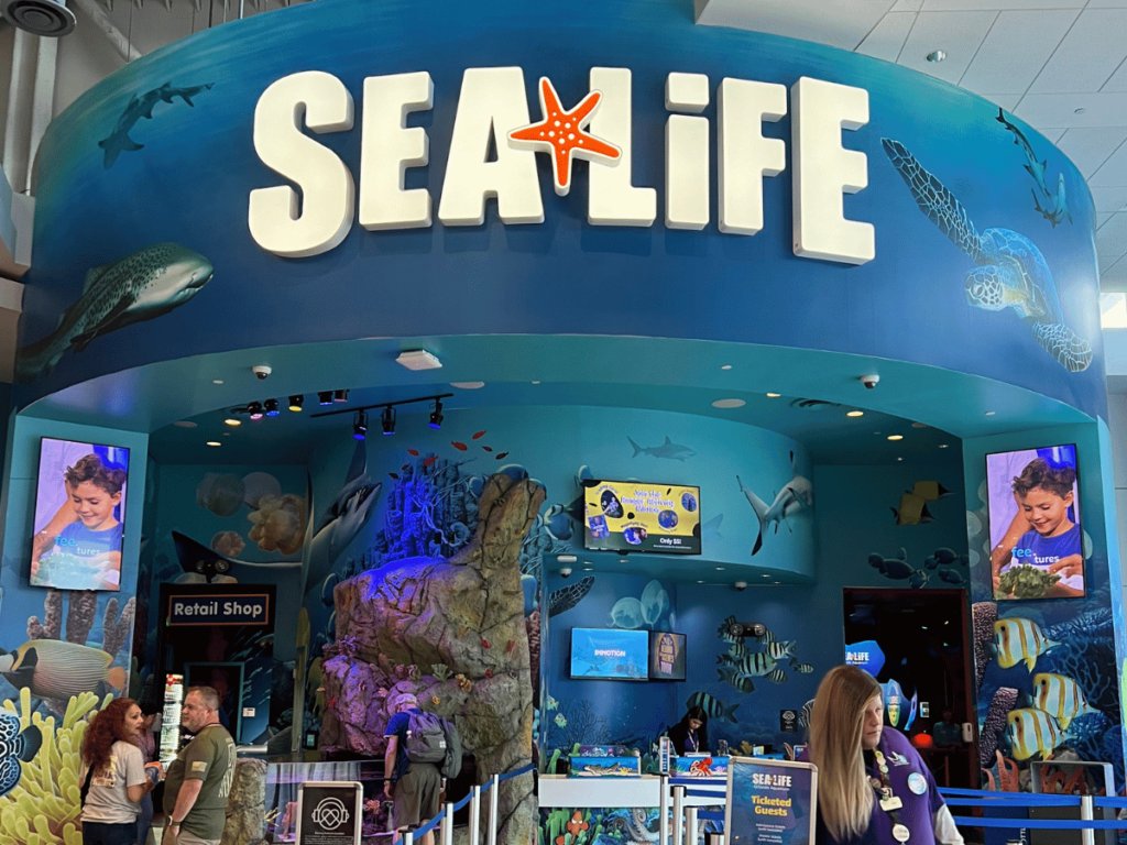 SEA LIFE Orlando Souvenir Shop