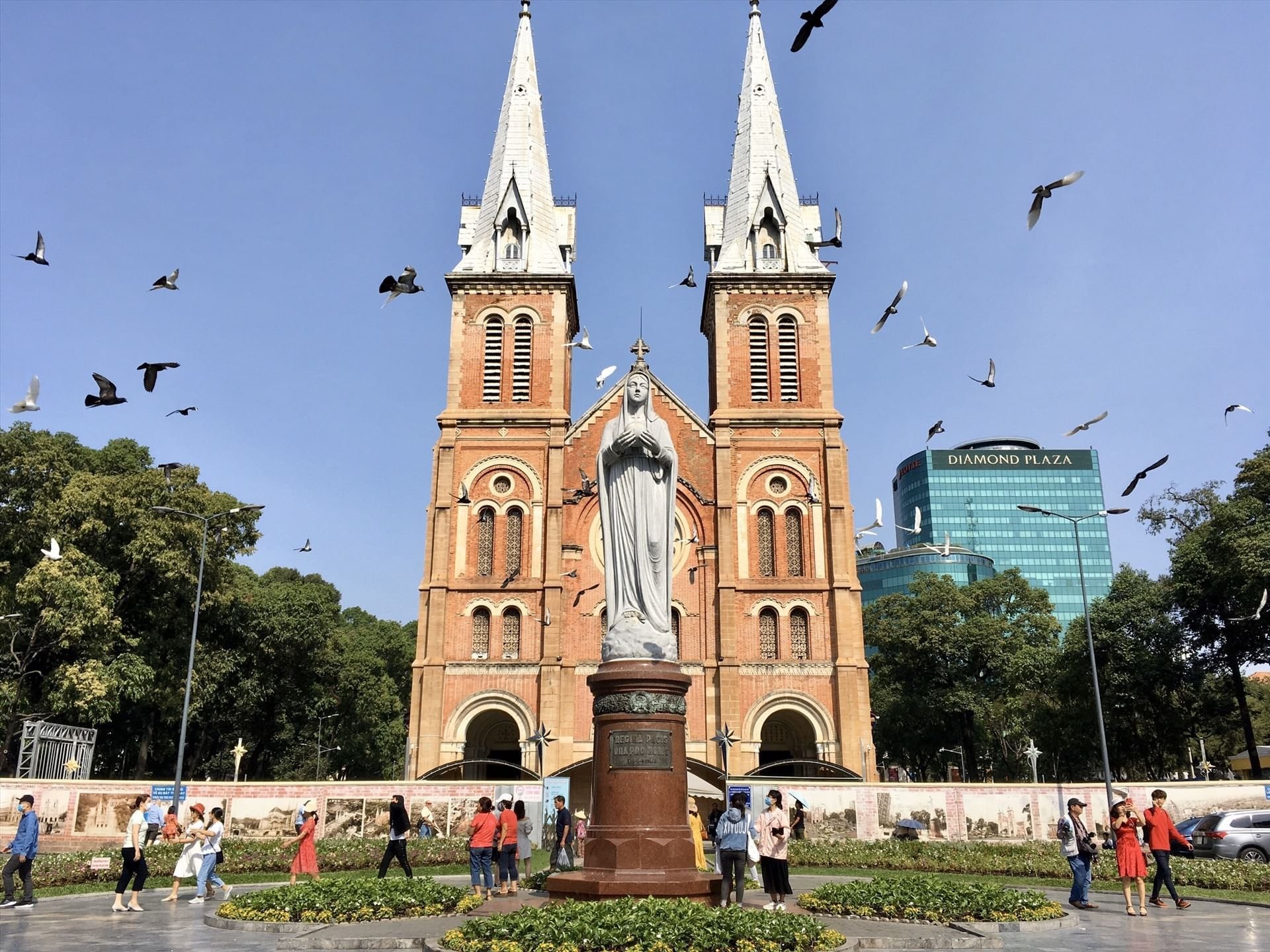 Notre Dame Cathedral Basilica of Saigon, Ho Chi Minh City