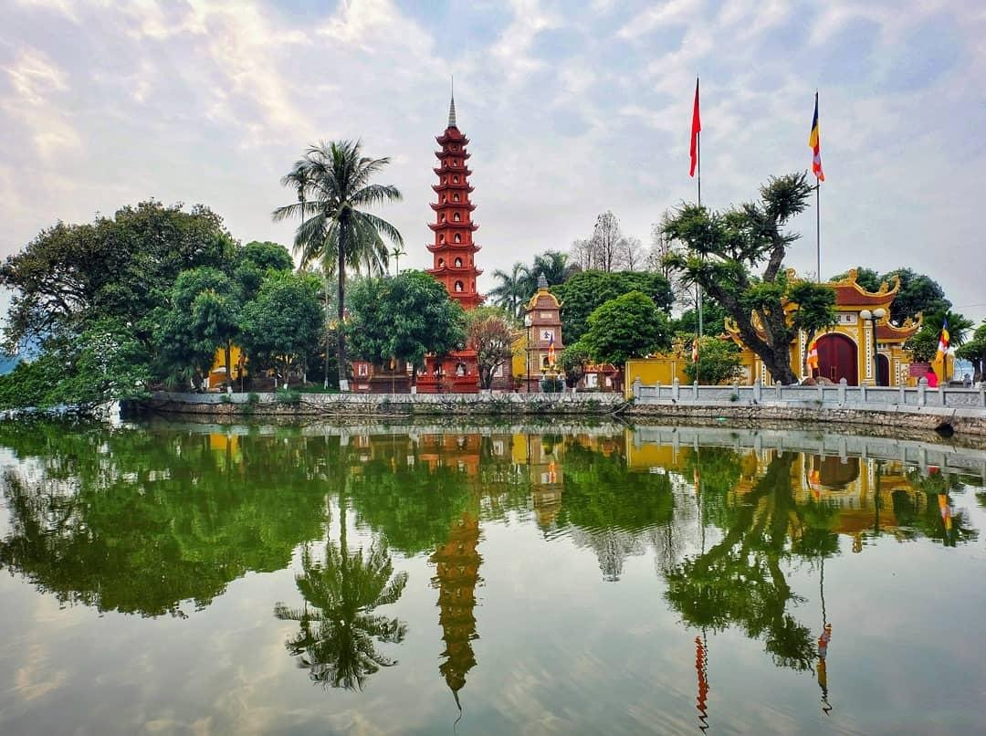 Tran Quoc Pagoda, Hanoi