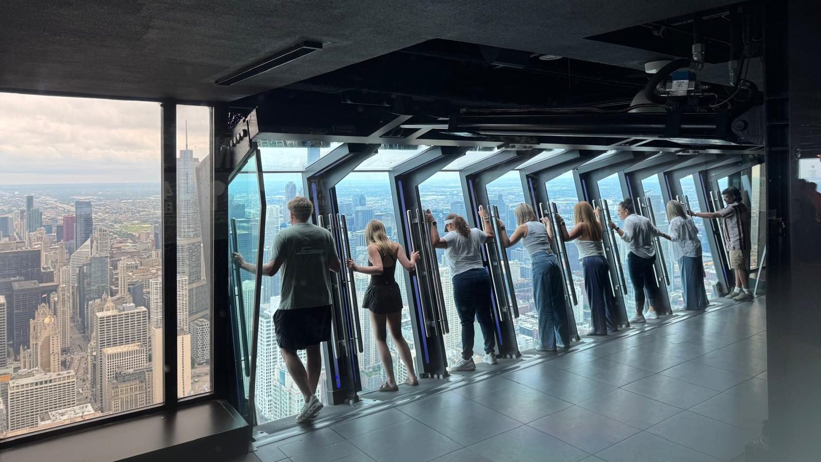 360 CHICAGO