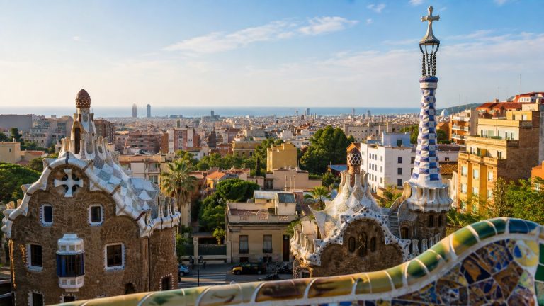Barcelona Travel Guide