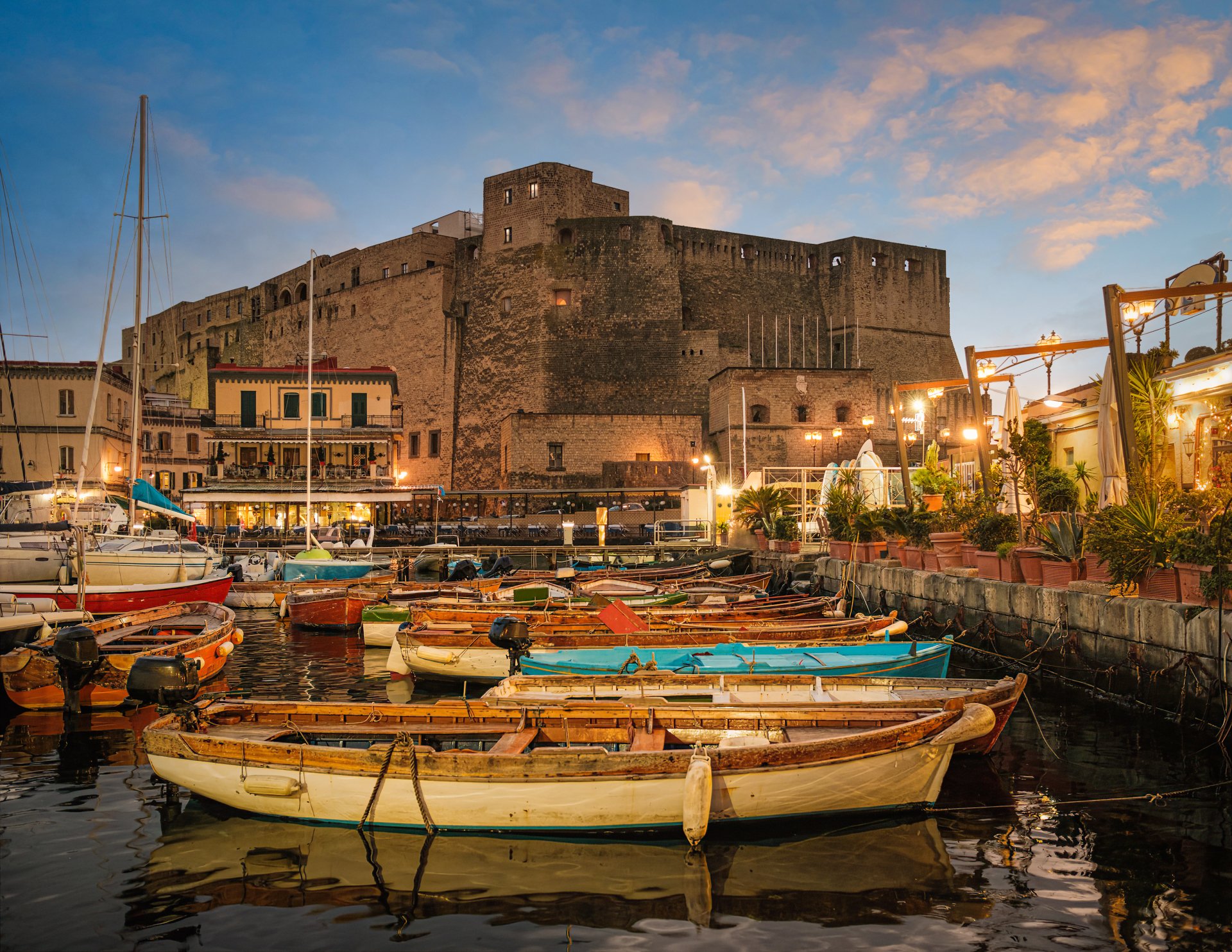 Castel dell'Ovo, Naples