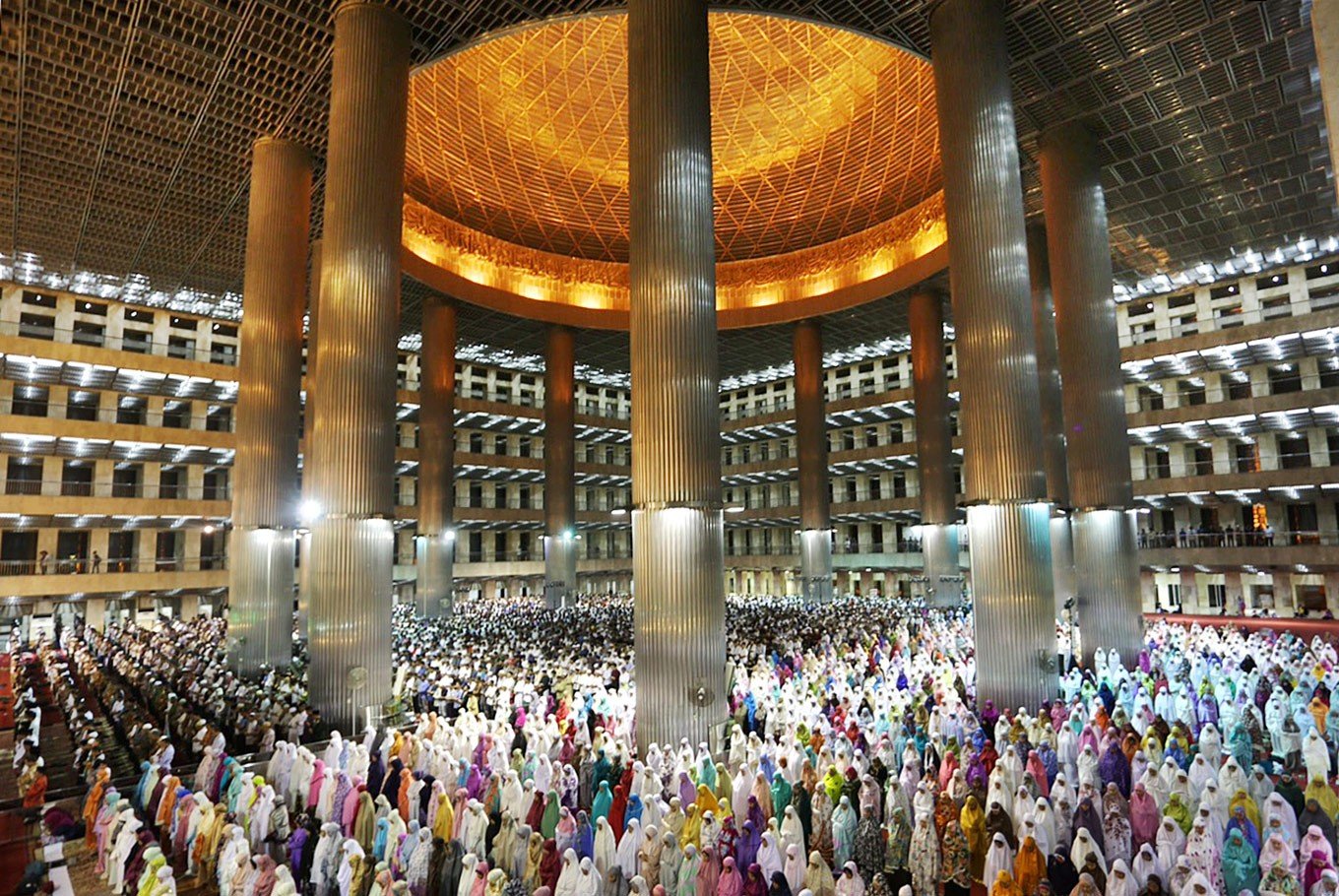 Istiqlal Mosque, Jakarta