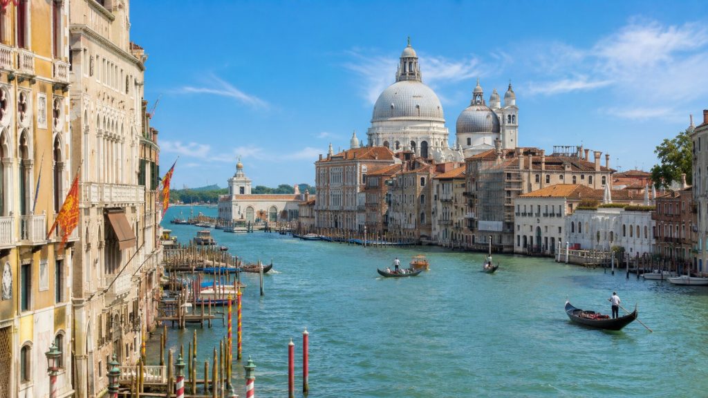Venice Travel Guide