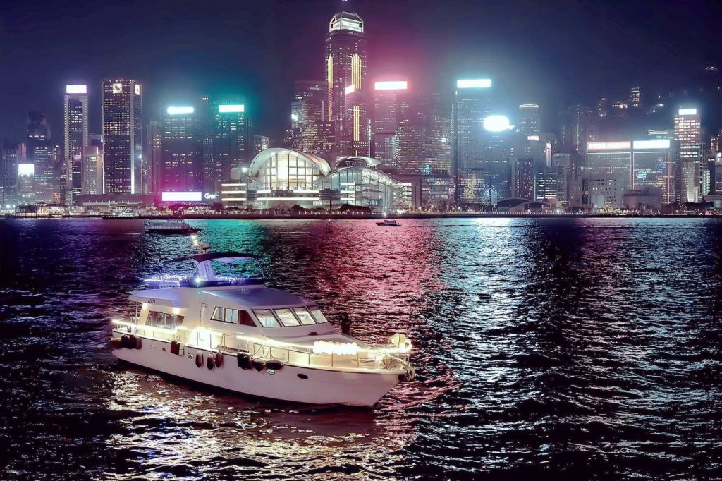 Victoria Harbour, Hong Kong